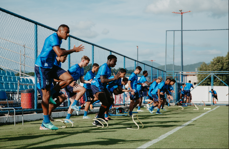 Maricá FC Defende Liderança Invicta em Clássico Contra o Sampaio Corrêa
